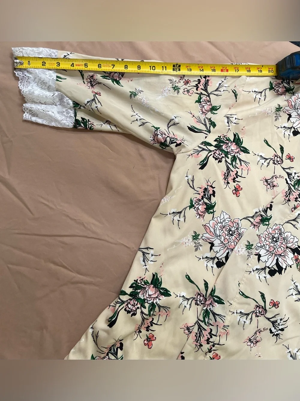 Beautiful Silken Floral Rose & Cream wrap robe with green accents, & lace trim